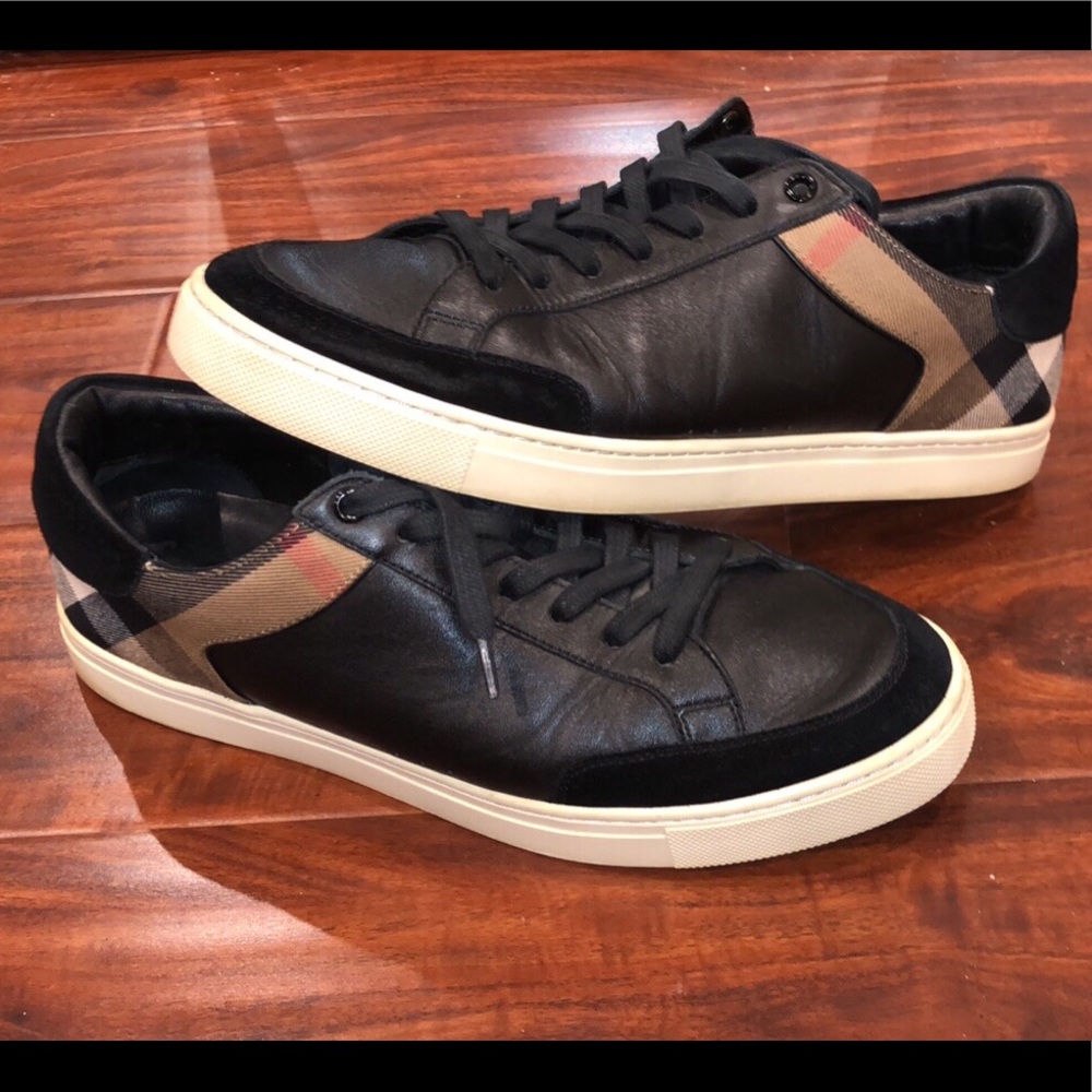 Lightly used Burberry shoes
